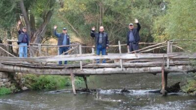 Kütahya merkeze bağlı Ahmetoluğu köyü Beşdeğirmenler Mahallesi sakinleri, Porsuk Çayı