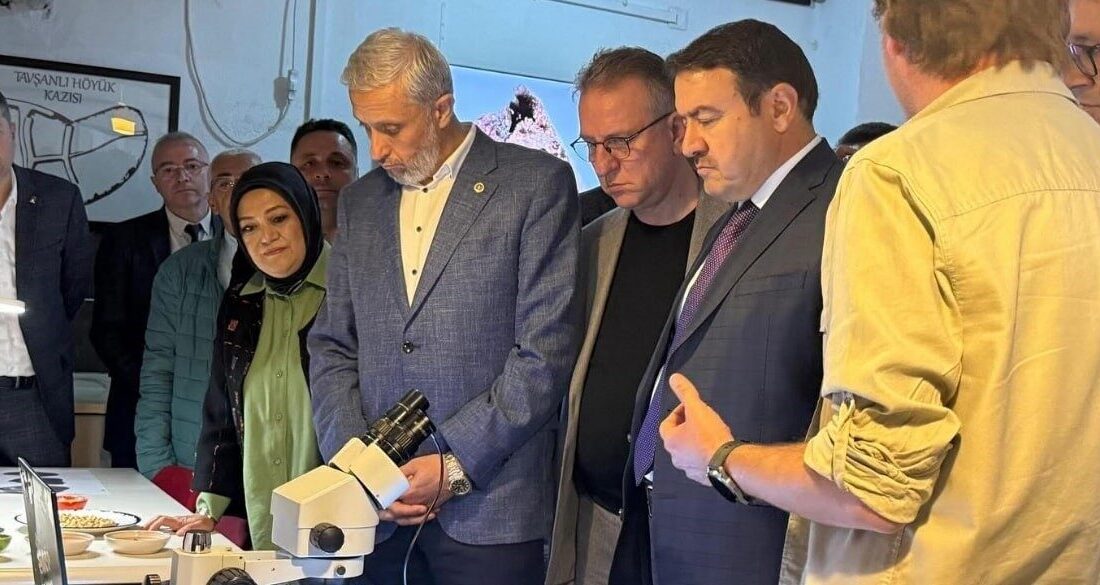 AK Parti Kütahya Milletvekili Mehmet Demir, Kütahya Valisi Musa Işın