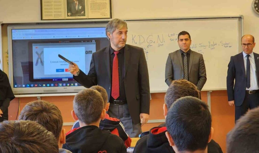 Kütahya İl Milli Eğitim Müdürü Mustafa Yılmaz, Ertuğrul Gazi İmam