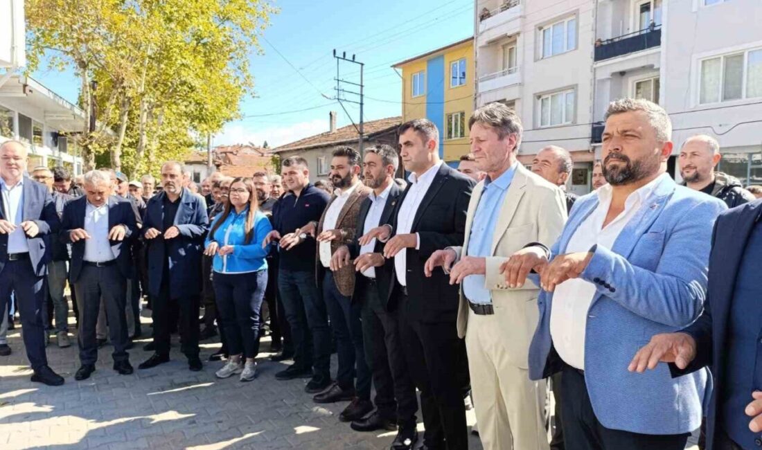 Kütahya’nın Simav ilçesine bağlı Akdağ beldesi Kınık mahallesinde düzenlenen büyük