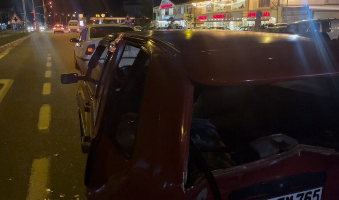 Kütahya’nın Tavşanlı ilçesinde meydana gelen zincirleme trafik kazasında 4 araç