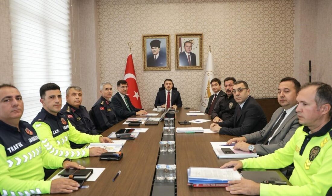 Kütahya Valisi Musa Işın, İçişleri Bakanı Ali Yerlikaya ile Ulaştırma