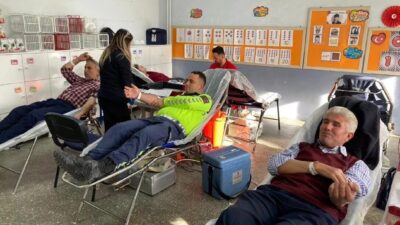 Kütahya’nın Altıntaş ilçesi Zafer İlkokulunda “Anca Beraber, KANca Beraber” temalı