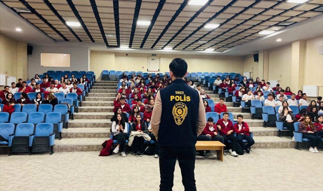 Kütahya İl Emniyet Müdürlüğü SİBERAY ekibinin Domaniç ilçesi Şehit Ömer