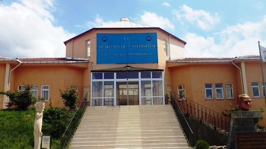 Kütahya Dumlupınar Üniversitesi Emet Meslek Yüksekokulu’nda “Emet Kültür, Spor ve