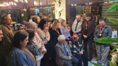 Kütahya Fuatpaşa İlkokulu’nun 1993-1998 yılları arasında eğitim gören öğrenciler, emekli