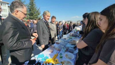 Kütahya Hayme Ana Kız Mesleki ve Teknik Anadolu Lisesinde Gazze’ye