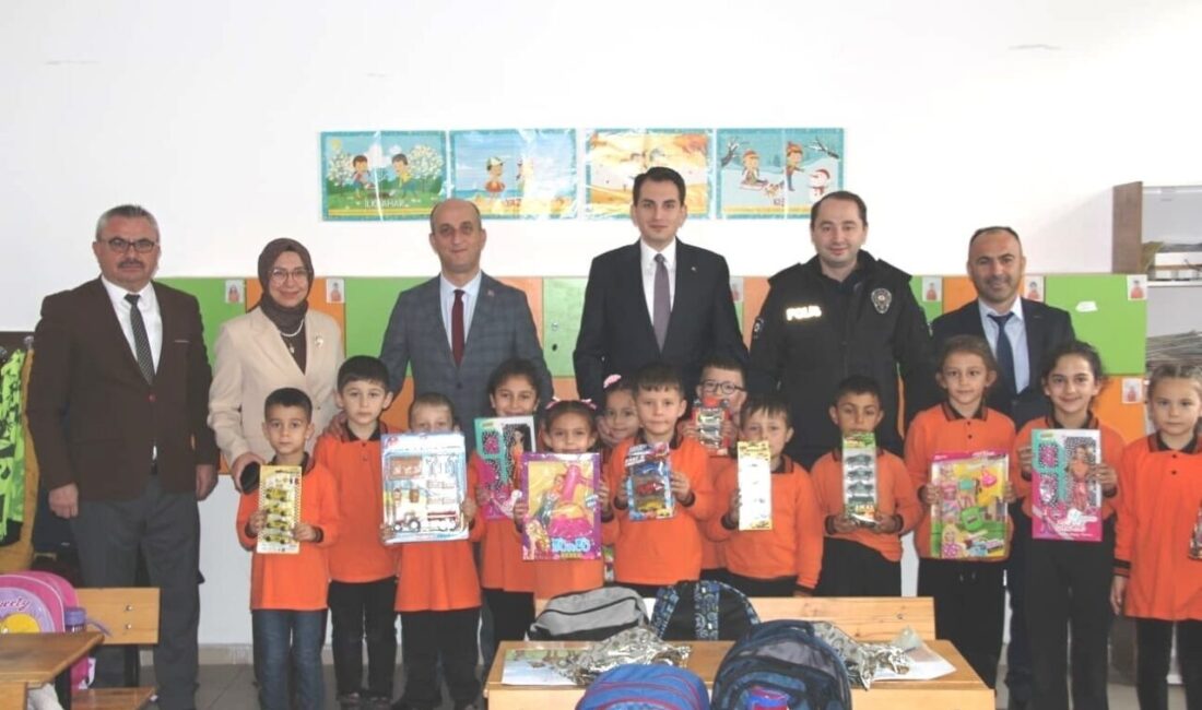 Hisarcık ilçesindeki eğitim kurumlarına yönelik gerçekleştirdiği ziyaretleri sürdüren Kaymakam Erkan