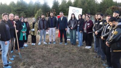 Kütahya Dumlupınar Üniversitesi Evliya Çelebi Yerleşkesi’nde, çevre bilinci ve sürdürülebilir