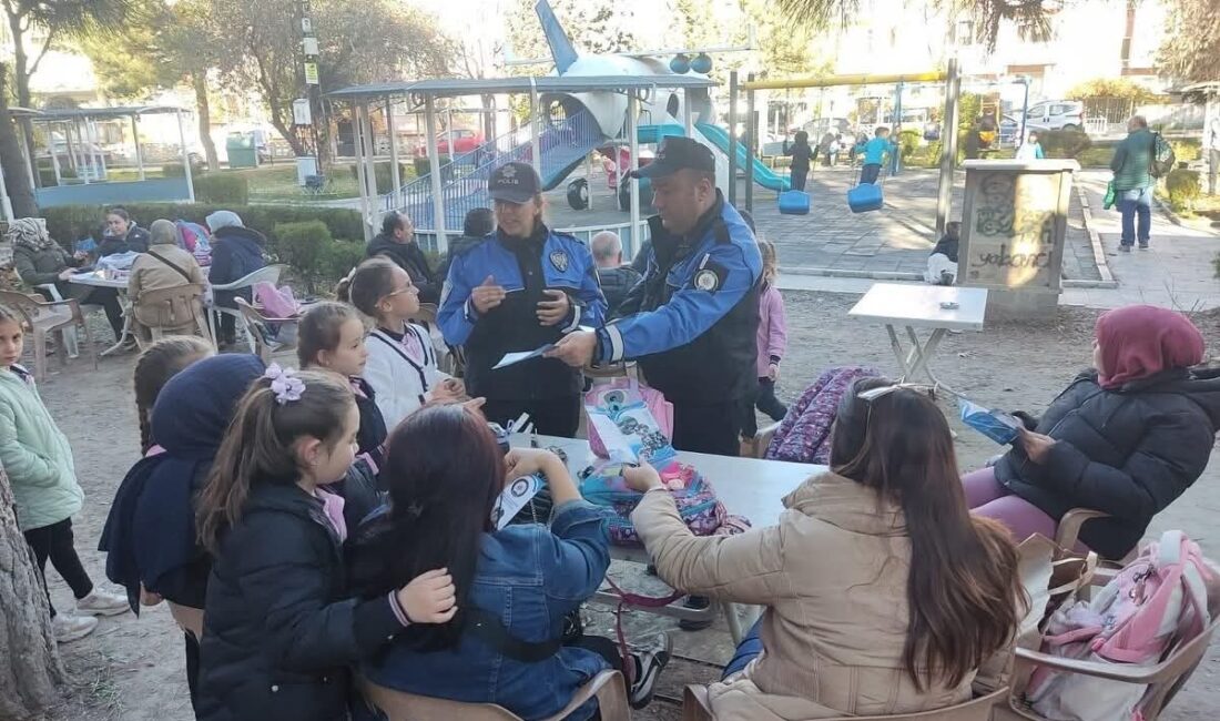Kütahya İl Emniyet Müdürlüğü, “Güvenli Eğitim Hepimizin Sorumluluğudur” anlayışıyla ilkokul