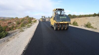 Kütahya İl Özel İdaresi Yol ve Ulaşım Hizmetleri Müdürlüğü ekiplerince,