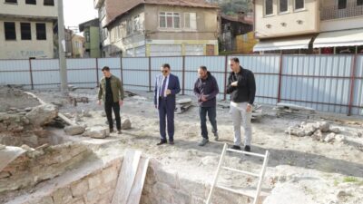 Kütahya Valisi Musa Işın, devam eden Yakup Çelebi İmaret Külliyesi