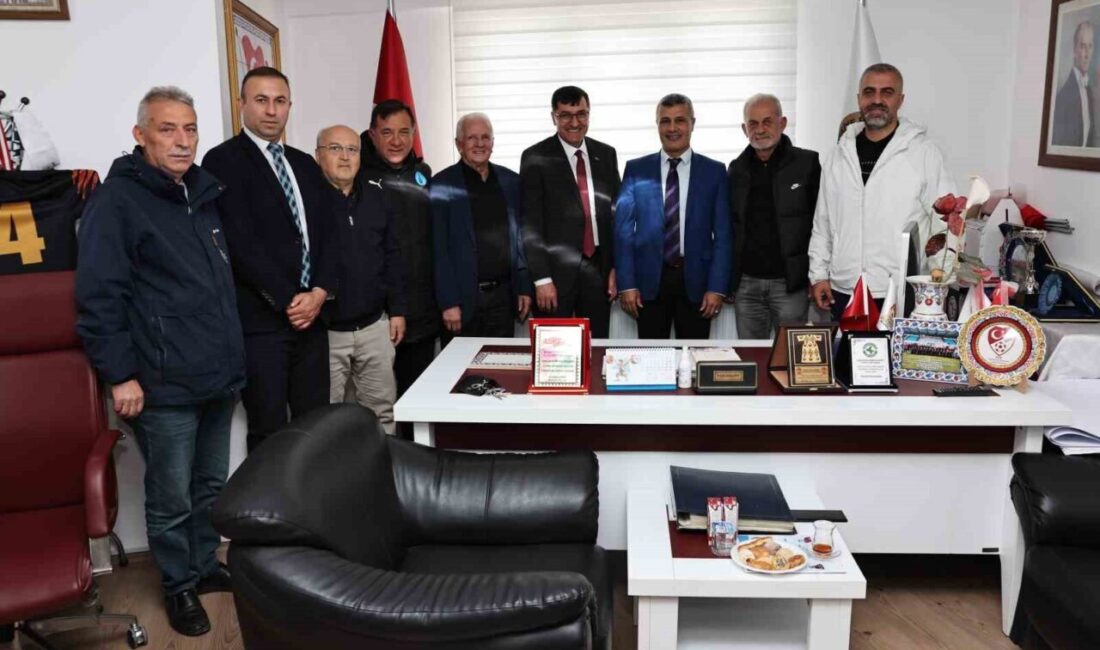 Kütahya Belediye Başkanı Eyüp Kahveci, Türkiye Futbol Antrenörleri Derneği (TÜFAD)