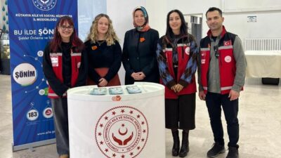 Kütahya’da “Dijital Şiddet ve Kadın” konulu farkındalık programı düzenlendi. Dijital