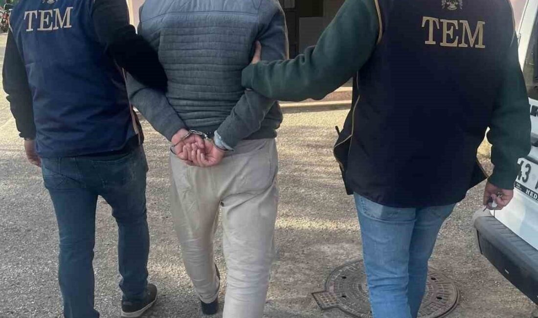 Kütahya polisinin düzenlediği operasyonla FETÖ/PDY silahlı terör örgütüne üye olma