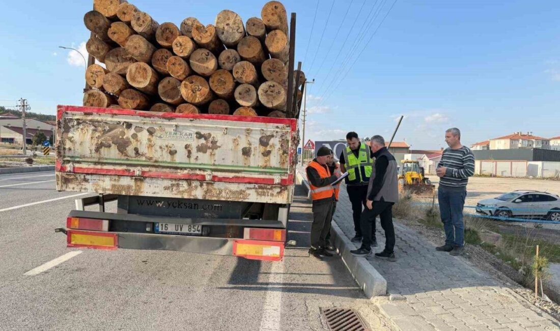 Kütahya’da ormanların korunması ve kaçakçılığının önlenmesi amacıyla orman emvali yüklü