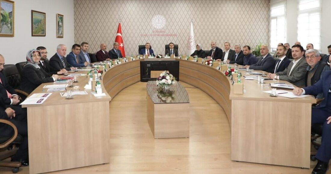 Kütahya İl Millî Eğitim Müdürlüğü’nde, şehirdeki eğitim alanındaki çalışmaların değerlendirilmesi