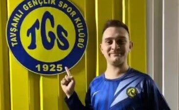 Kütahya 1. Amatör Küme ekiplerinden Tavşanlı Gençyurduspor’un kalecisi Burak Koyulmuş’un