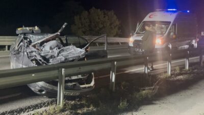 Kütahya’nın Tavşanlı ilçesinde otomobil ile tırın çarpması sonucu meydana gelen