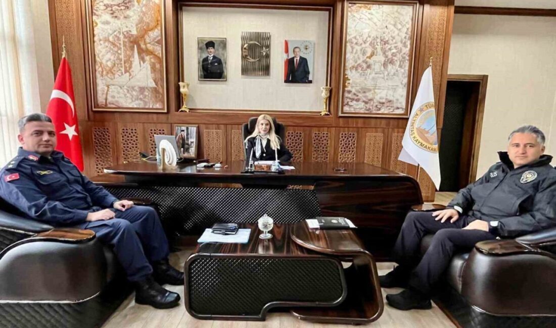 Kütahya’nın Altıntaş ilçesinde Kaymakam Ayşegül Yıldırım’ın başkanlığında yapılan asayiş toplantısında,