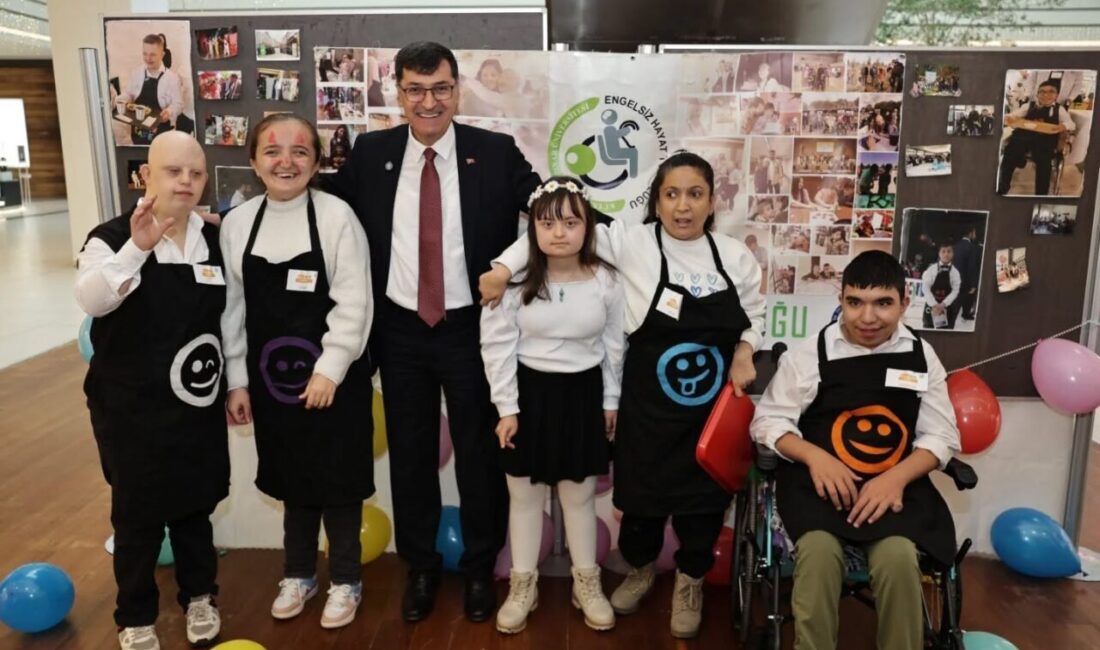 Kütahya Belediye Başkanı Eyüp Kahveci, Kütahya Dumlupınar Üniversitesi (DPÜ) ve