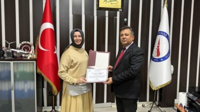 Kütahya Dumlupınar Üniversitesi Tavşanlı Meslek Yüksekokulu (TMYO), ilçenin yetiştirdiği önemli