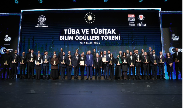 CUMHURBAŞKANI ERDOĞAN’DAN KSBÜ ÖĞRETİM ÜYESİ DOÇ. DR. FATİH KAR’A BİLİM