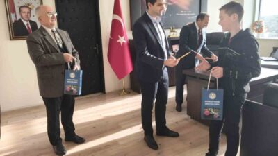 Dumlupınar İlçe Müftülüğü ile İlçe Milli Eğitim Müdürlüğü koordinasyonunda düzenlenen,