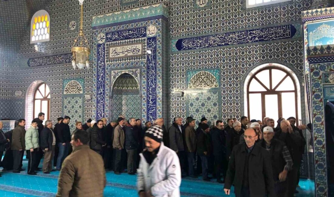 Emet İlçe Müftülüğü tarafından geleneksel hale getirilen Recep ayı Sakal-ı