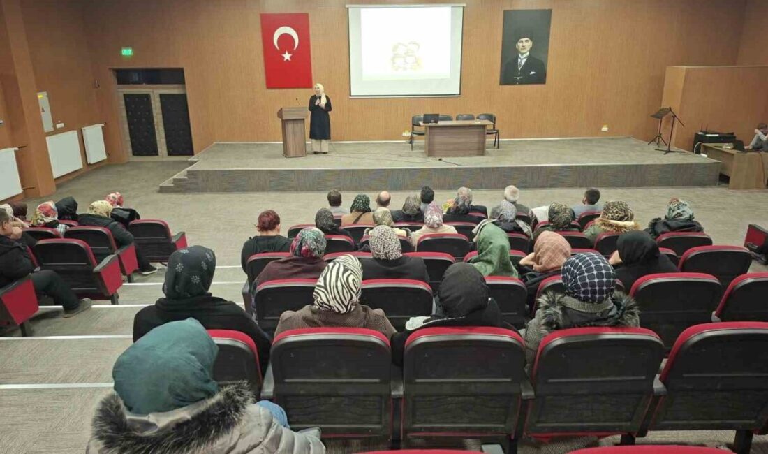 Kütahya’nın Hisarcık ilçesinde, 2025 Aile Yılı kapsamında “Sağlıklı Ailede Roller