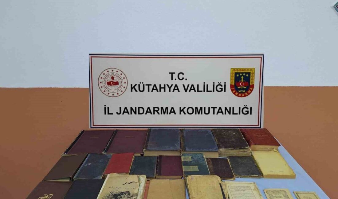 Kütahya İl Jandarma Komutanlığı ekipleri tarafından tarihi eser kaçakçılığına yönelik