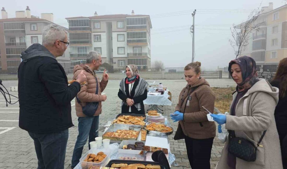 Kütahya Abdülhamid Han Anadolu Lisesi, Gazze’ye destek amaçlı Hayır Çarşısı