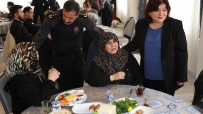 Kütahya İl Emniyet Müdürü Osman Elbir ve eşi Polis Eşleri