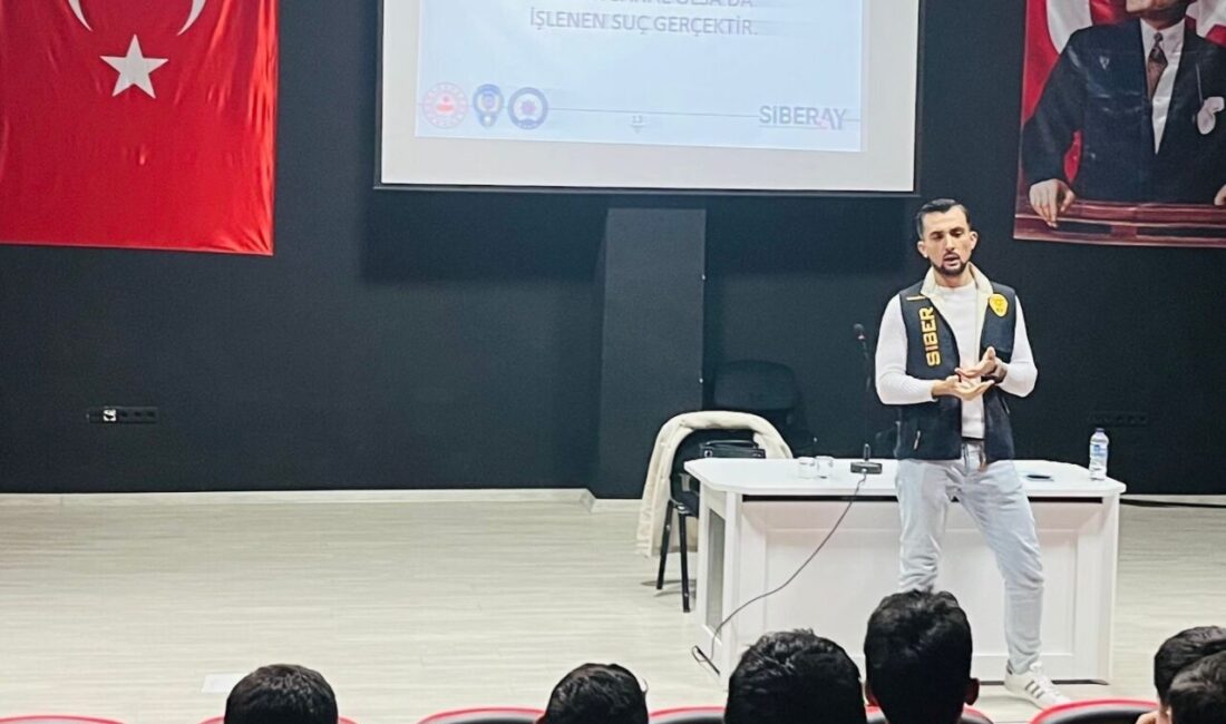 Kütahya İl Emniyet Müdürlüğü, gençlerin siber tehditlere karşı bilinçlendirilmesi ve