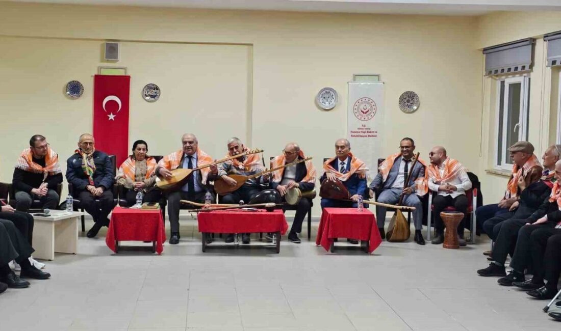 Kütahya Yörük Türkmenler Derneği Başkanı Hasan Hüseyin Namaz, dernek faaliyetlerine