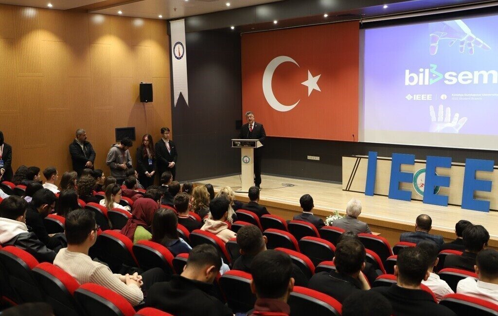 Kütahya Dumlupınar Üniversitesi’nde (DPÜ), Uluslararası Elektrik ve Elektronik Mühendisliği Enstitüsü