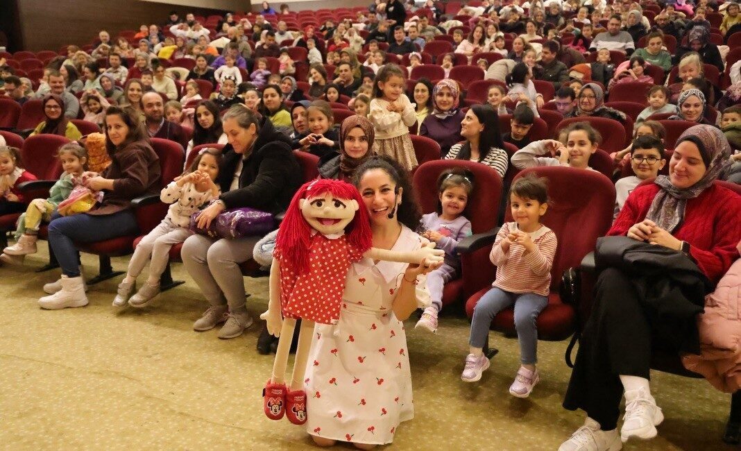 Kütahya Belediyesi ile Kütahya Kent Konseyi iş birliğiyle düzenlenen “Ecem