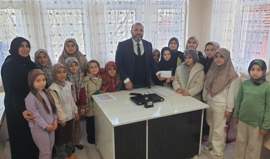 Kütahya Merkez Parmakören Mahallesi’nde eğitim gören 7-10 yaş Kur’an kursu