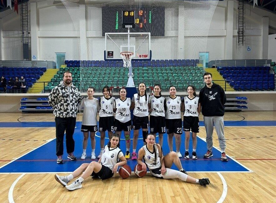 Kütahya basketbol altyapısının heyecan dolu müsabakalarına sahne olan U-18 Kızlar