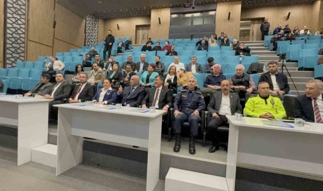 Kütahya Belediyesi şehir içi ulaşımda yaşanan sorunları ve çözüm önerilerini