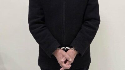 Kütahya’da umre organizasyonu vaadiyle çok sayıda vatandaşı dolandırdığı iddia edilen