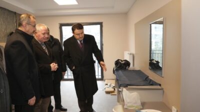 Kütahya Valisi Musa Işın, il protokolü ile birlikte yapımı devam