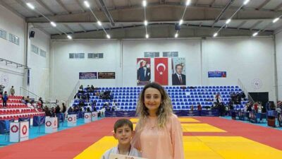 Zonguldak’ta düzenlenen Uluslararası Madenciler Judo Müsabakaları’nda Kütahya’yı temsil eden sporcu