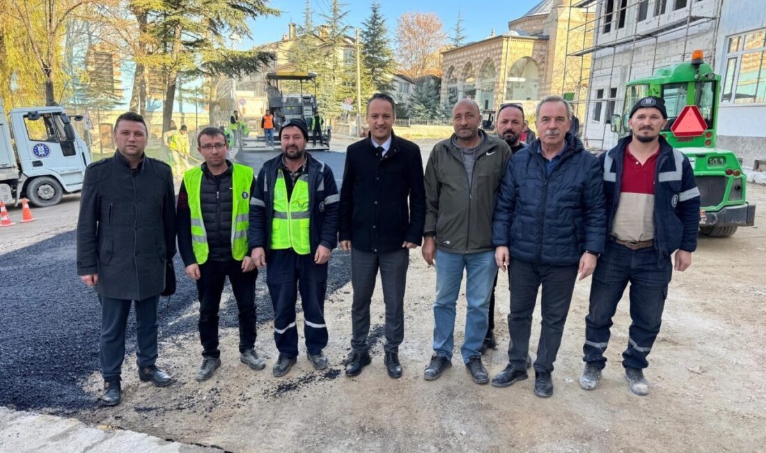 Kütahya Belediye Başkan Yardımcısı Osman Ortaçlı, Fen İşleri Müdürü Ali