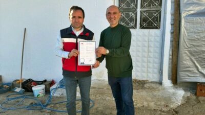 Kütahya’nın Simav ilçesindeki 12 bin tavuk kapasiteli işletmeye yumurta paketleme