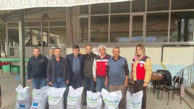 Kütahya’nın Simav ilçesinde 39 üreticiye 1,5 ton yem bezelyesi tohumu