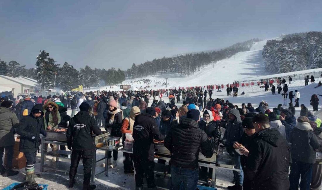 Kütahya’nın Gediz ilçesinde bu yıl ilki düzenlenen “Murat Dağı Kızak