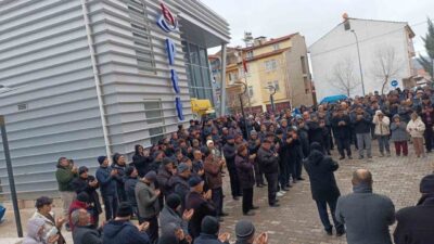 Kütahya’nın Hisarcık ilçesinde bir organizasyon firması aracılığıyla umreye gidecek olan