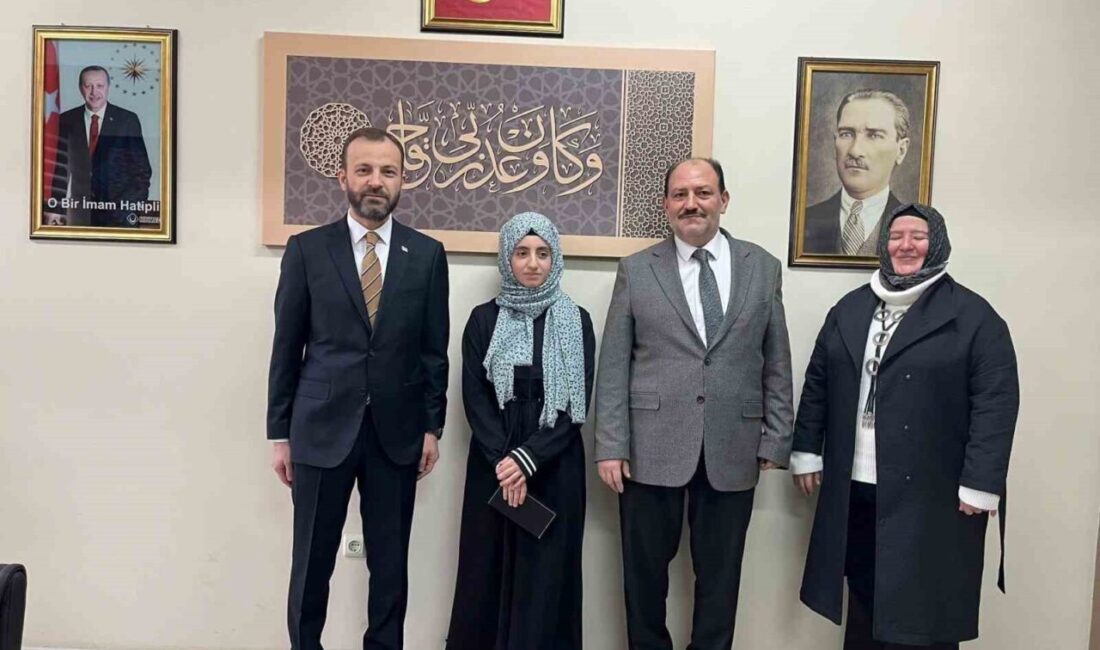 AK Parti Kütahya Milletvekili İsmail Çağlar Bayırcı, “Aydınlık Yarınlara-Peygamberime İnanıyorum”