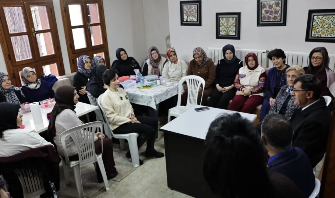 Kütahya Belediye Başkanı Eyüp Kahveci, Kütahya Belediyesi ile Halk Eğitim